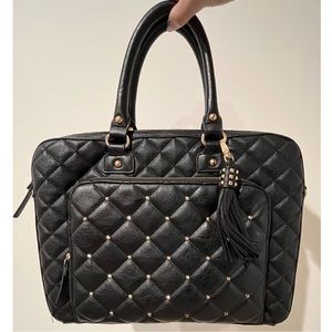 Quilted Faux Leather Laptop Case